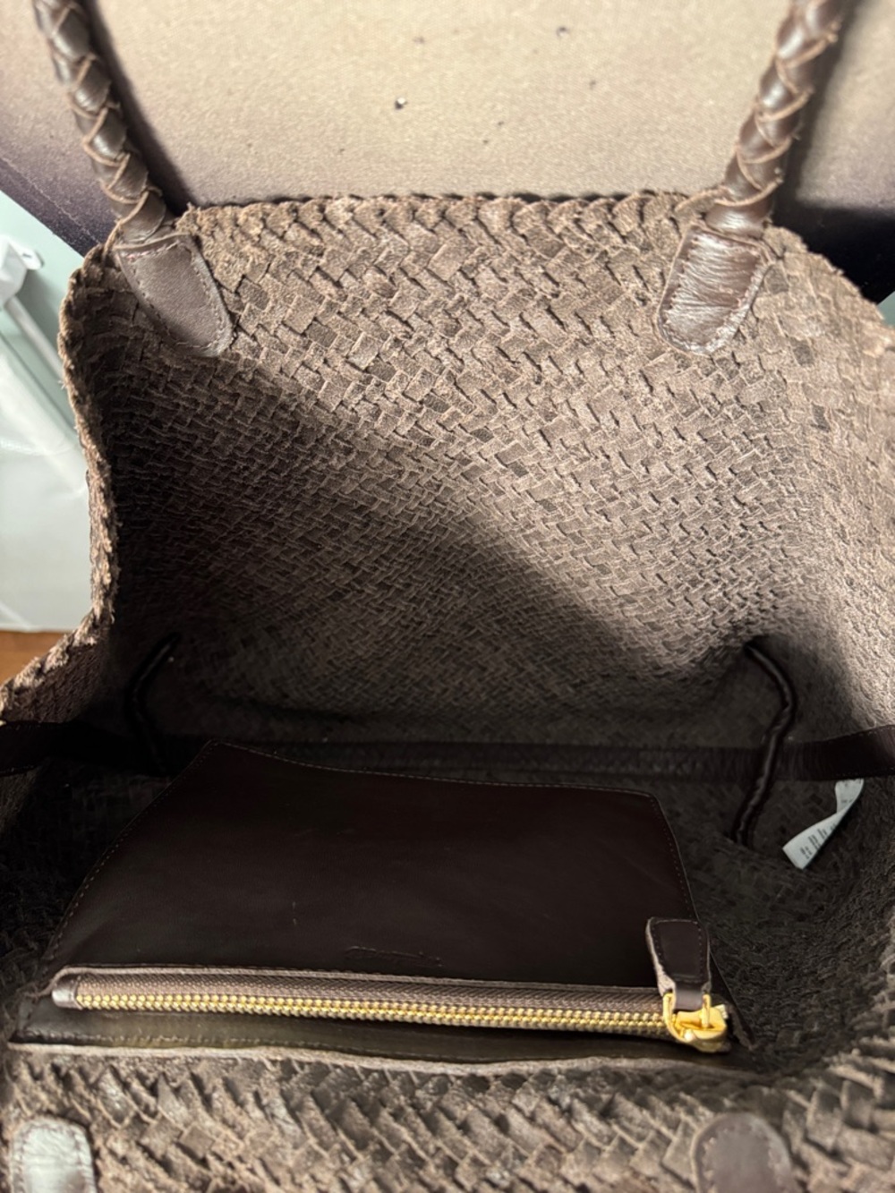 Madewell The Signature Woven Tote in Dark Brown - Picture 3 of 4